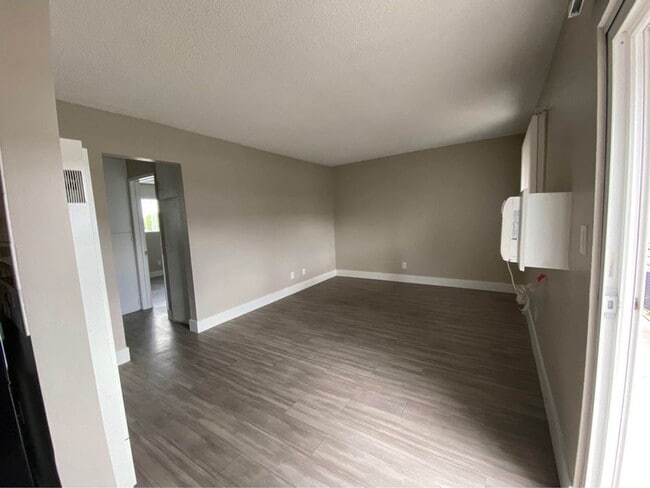 Willow Glen Apartments, undefined, 3635-3675 College Ave, San Diego, CA 92115, Photo:2