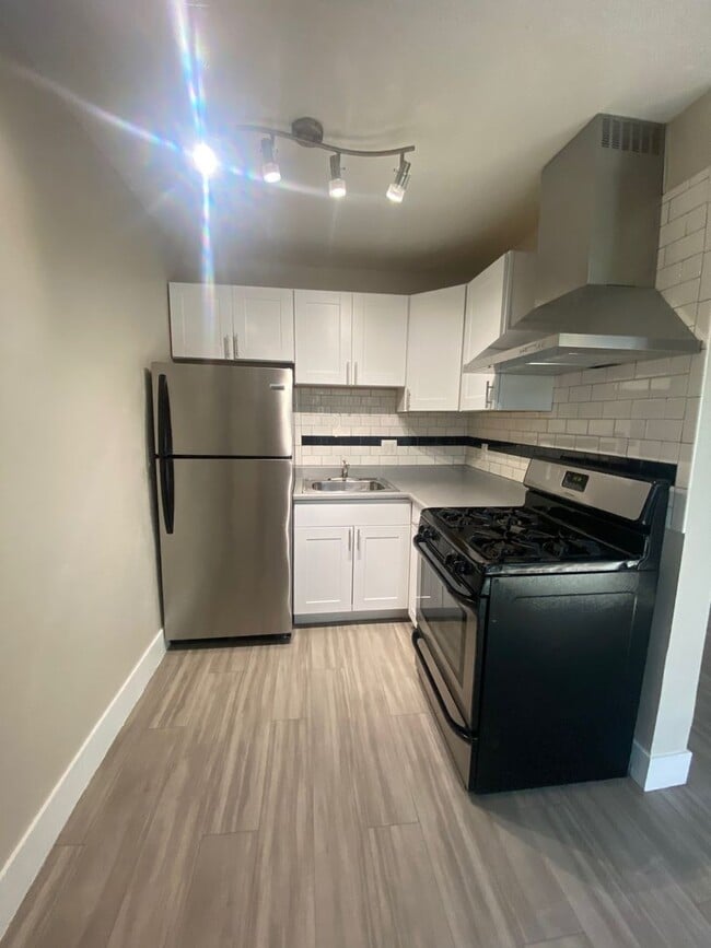 Willow Glen Apartments, undefined, 3635-3675 College Ave, San Diego, CA 92115, Photo:3