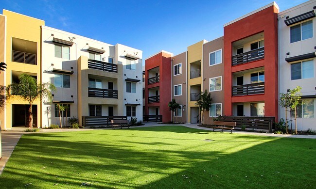 807 West, undefined, 807 W Blaine St, Riverside, CA 92507, United States, Photo:4