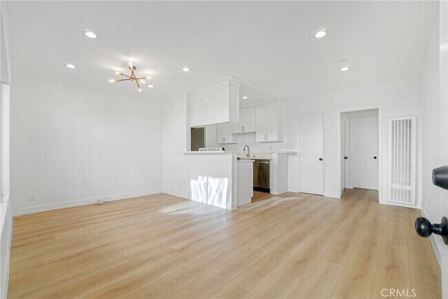 1534 Euclid St, smc, 1534 Euclid St, Santa Monica, CA 90404, Photo:5