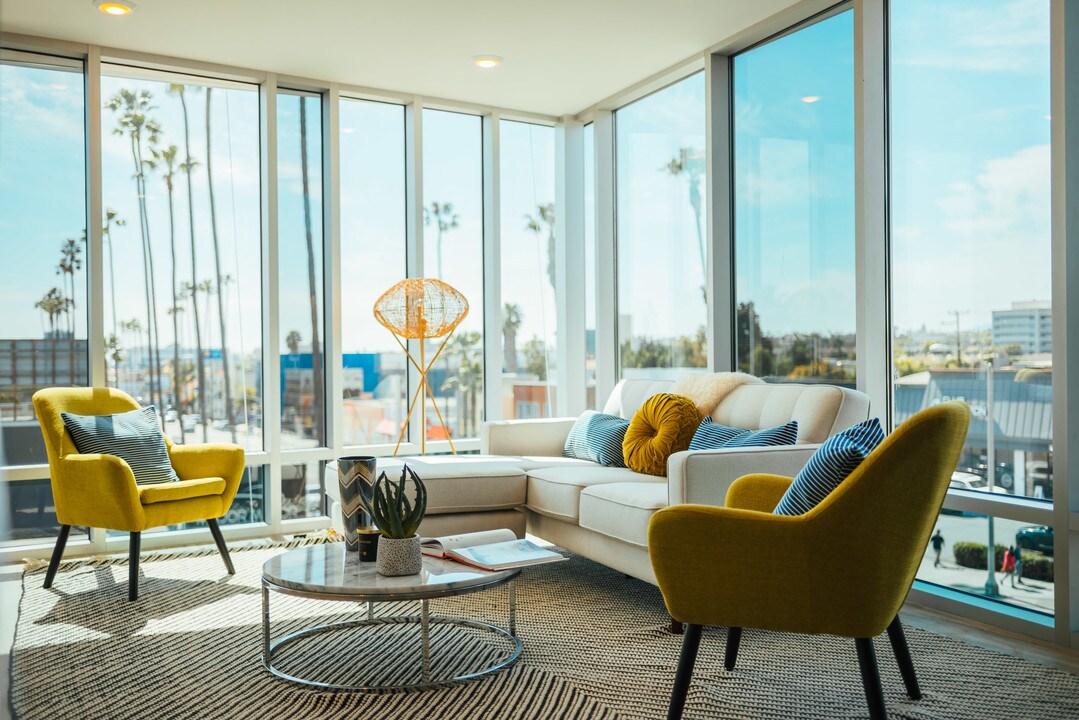 The Stanford West, smc, 3008 Santa Monica Blvd, Santa Monica, CA 90404, Photo:6