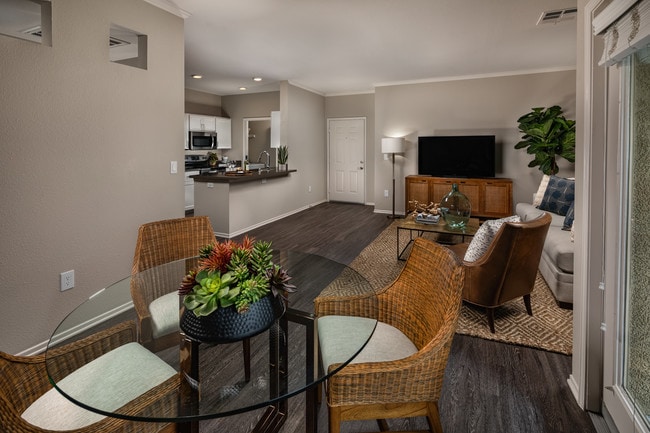 Castlerock, undefined, 5700 Lochmoor Dr, Riverside, CA 92507, Photo:2