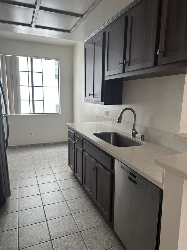 1837 Midvale Ave, undefined, 1837 Midvale Ave, Los Angeles, CA 90025, Photo:3