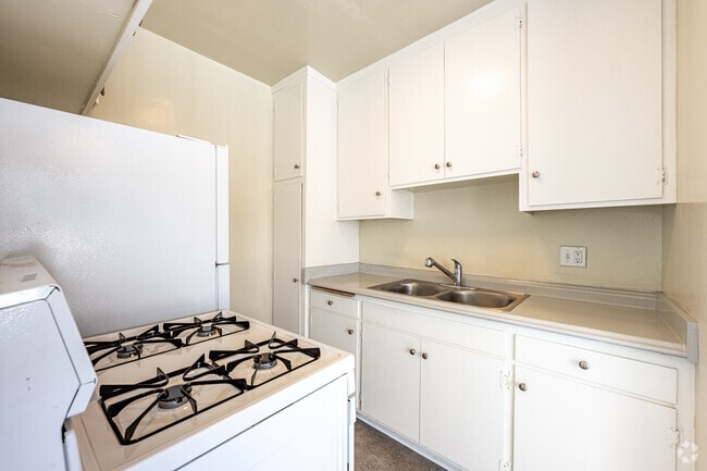 12616-20 Caswell Ave, undefined, 12616-12620 Caswell Ave, Los Angeles, CA 90066, United States, Photo:1