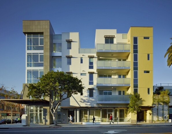 525 | SMB, smc, 525 Santa Monica Blvd, Santa Monica, CA 90401, Photo:3