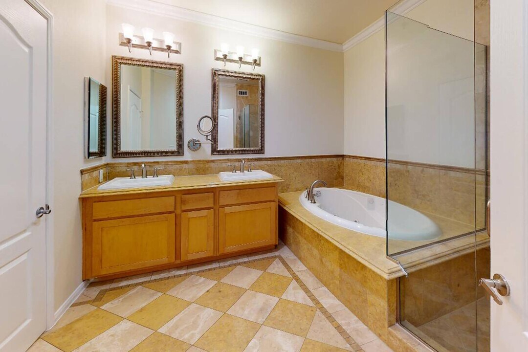 The Medici, usc, 725 S Bixel St, Los Angeles, CA 90017, USA, Photo:7