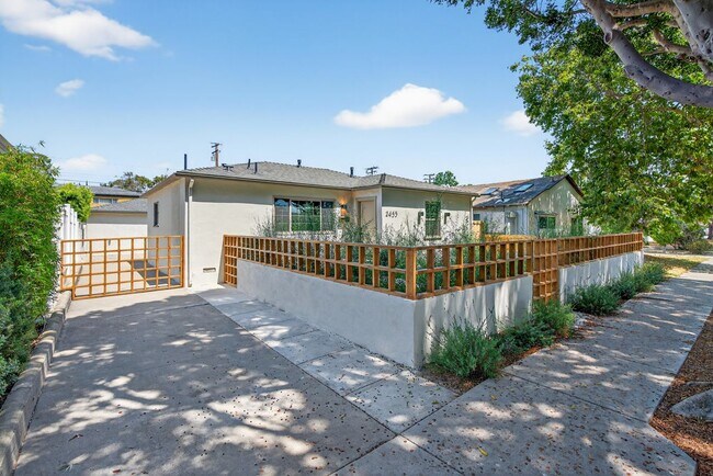 2453 Oak St, undefined, 2453 Oak St, Santa Monica, CA 90405, Photo:1