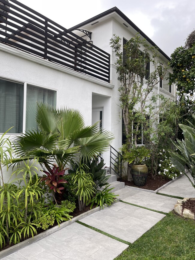 10917 Ayres Ave, undefined, 10917 Ayres Ave, Los Angeles, CA 90064, Photo:2