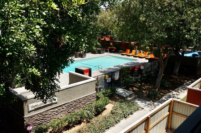 Highlander Pointe Apartments, undefined, 1055 W Blaine St, Riverside, CA 92507, Photo:1