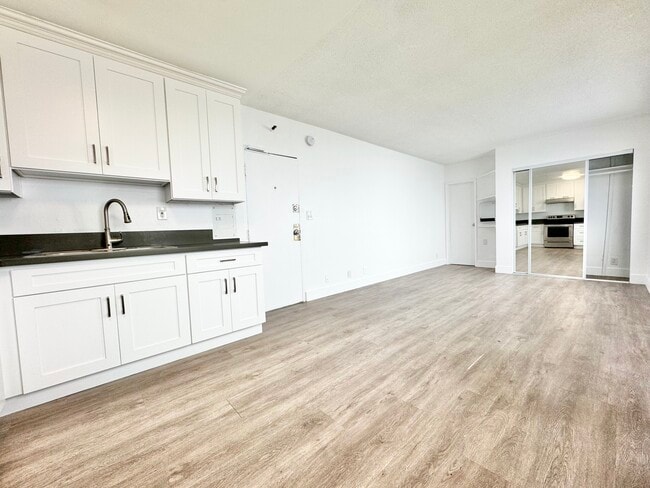 30 Horizon Ave, undefined, 30 Horizon Ave, Venice, CA 90291, Photo:3