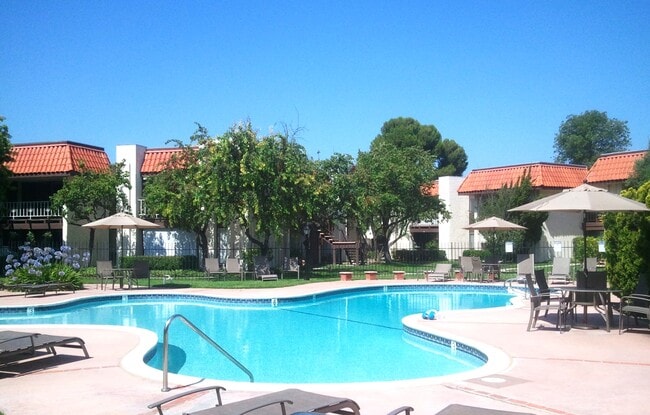 6878 Navajo Rd, undefined, 6878 Navajo Rd, San Diego, CA 92119, Photo:2
