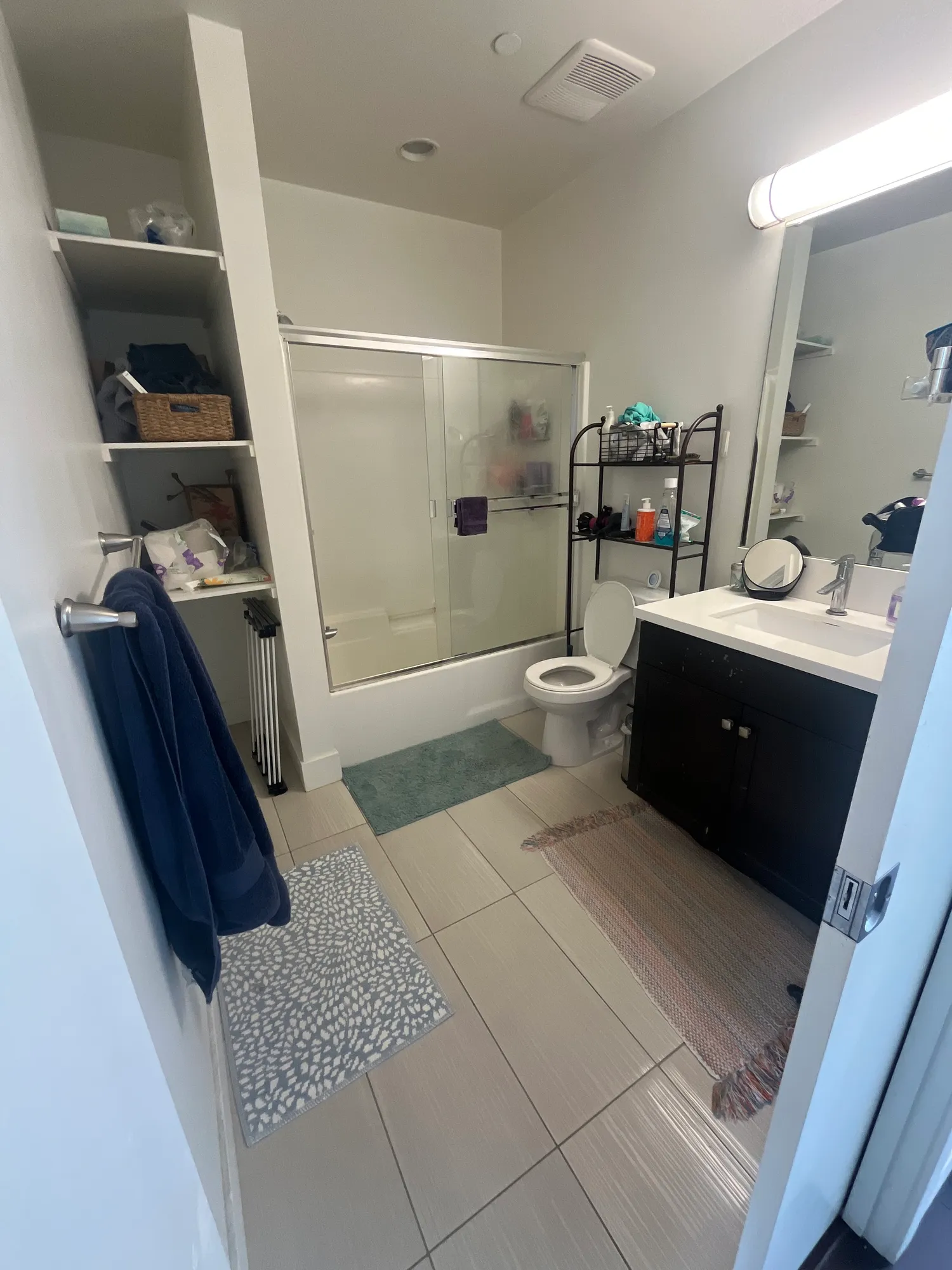 Spot in a Double Room [F] (2b2b)!, undefined, 11090 Ophir Dr, Los Angeles, CA 90024, USA, Photo:5