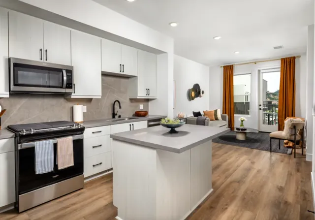 Vora Lux - Student Housing near SDSU