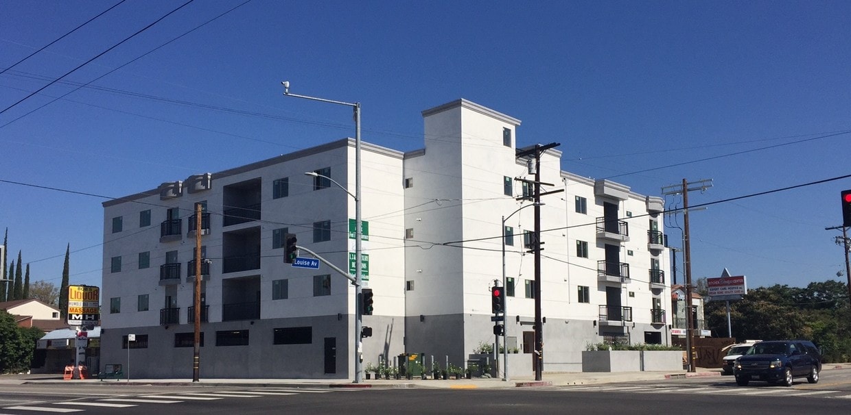 17301 Saticoy St, csun, 17301 Saticoy St, Northridge, CA 91325, Photo:0