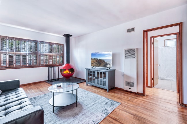 1129 Harrison Ave, undefined, 1129 Harrison Ave, Los Angeles, CA 90291, Photo:3