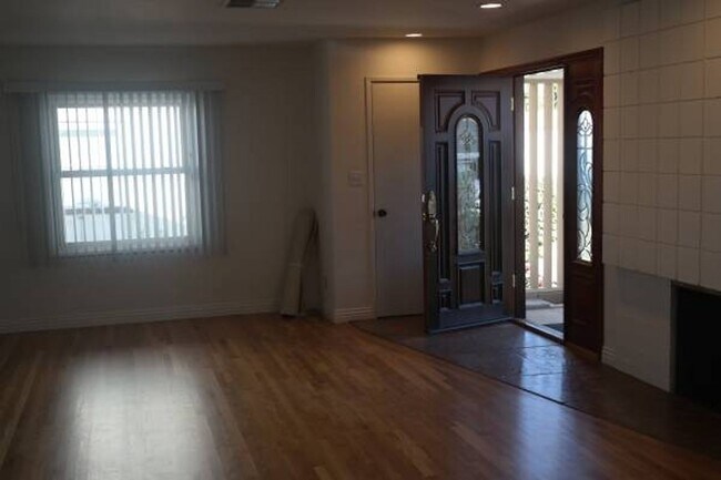 6210 Mesita Dr, undefined, 6210 Mesita Dr, San Diego, CA 92115, Photo:3