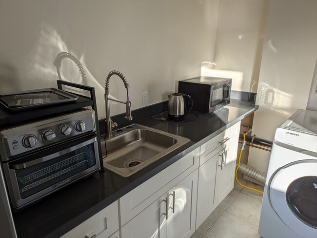 2930 California St, undefined, 2930 California St, Berkeley, CA 94703, Photo:3