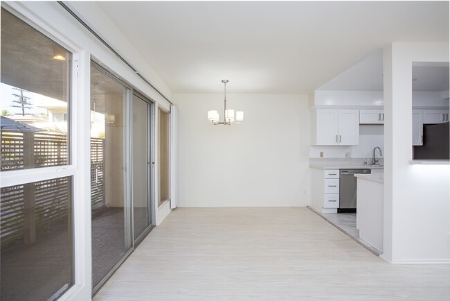 Beau Rivage Apartments, undefined, 11717 Darlington Ave, Los Angeles, CA 90049, Photo:3