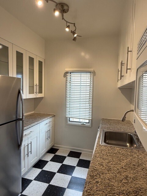 532 Pier Ave Unit #D, smc, 532 Pier Ave, Santa Monica, CA 90405, Photo:2