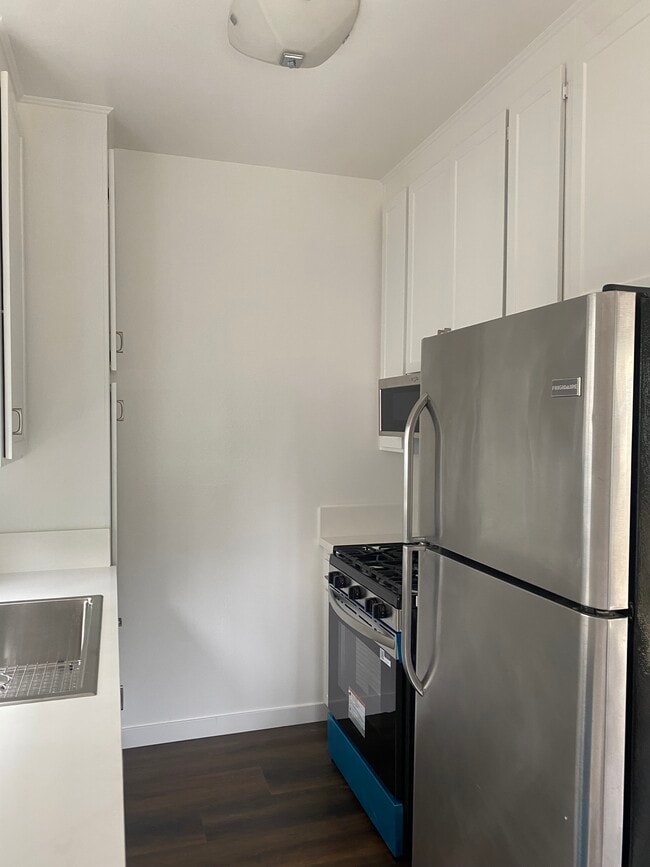 930 S Venice Blvd, undefined, 930 S Venice Blvd, Los Angeles, CA 90291, Photo:4