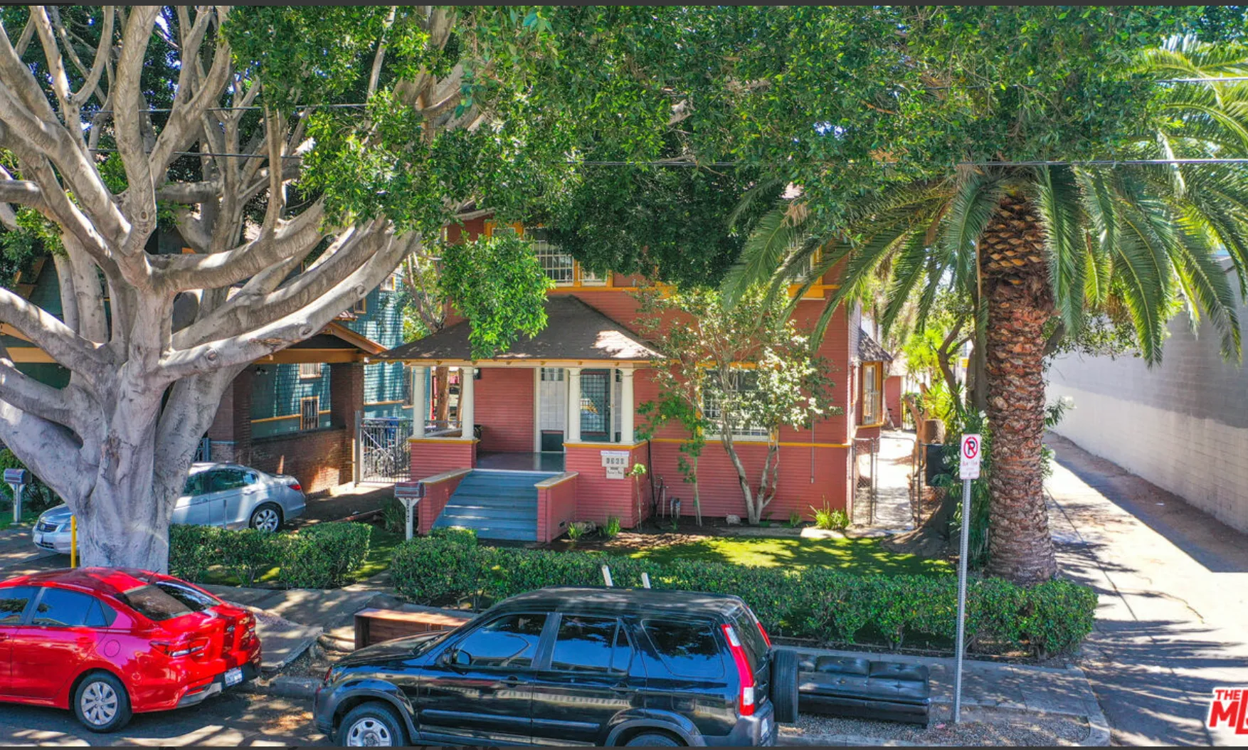 1360 W 29th St. - Student Housing near USC