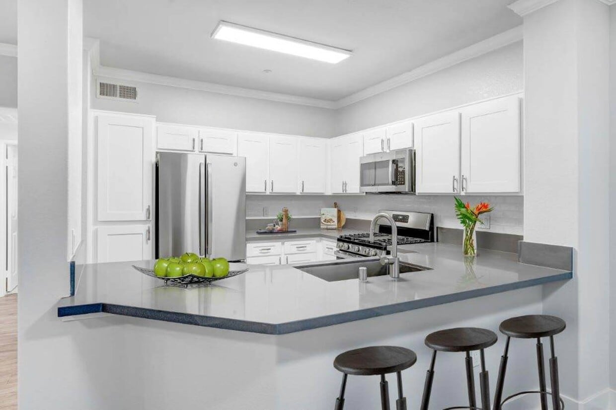 Canyon Crest, undefined, 1550 Central Ave, Riverside, CA 92507, Photo:0