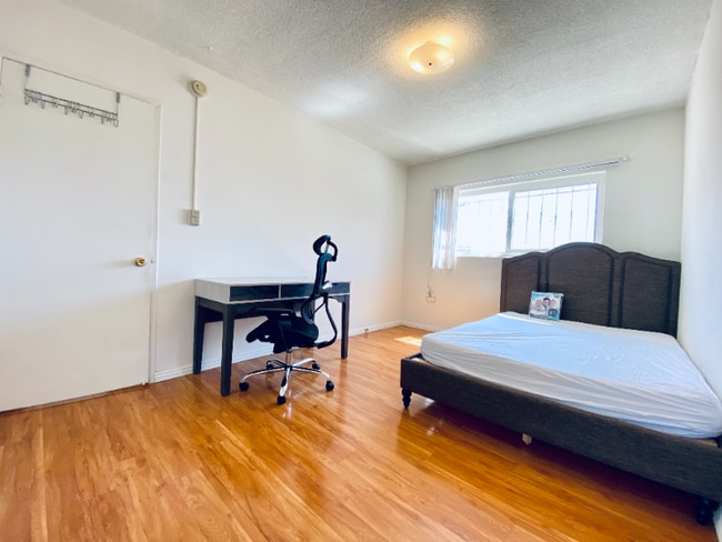 11510 Ohio Ave, undefined, 11510 Ohio Ave, Los Angeles, CA 90025, Photo:2
