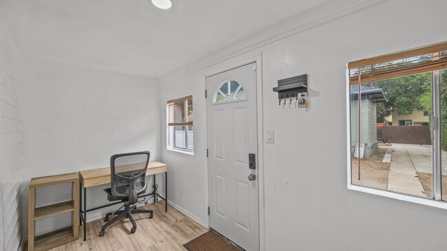 3451 5th St, undefined, 3451 5th St, Riverside, CA 92501, Photo:2