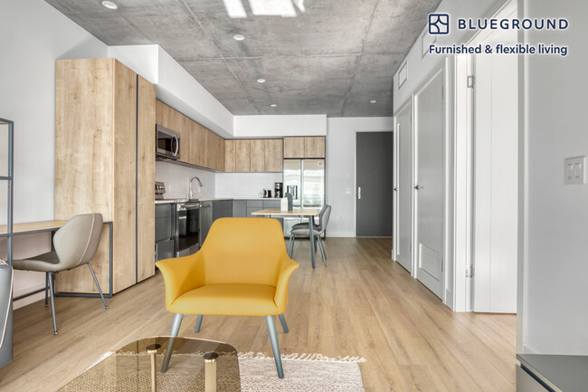 1027 Wilshire Blvd, usc, 1027 Wilshire Blvd, Los Angeles, CA 90017, USA, Photo:4