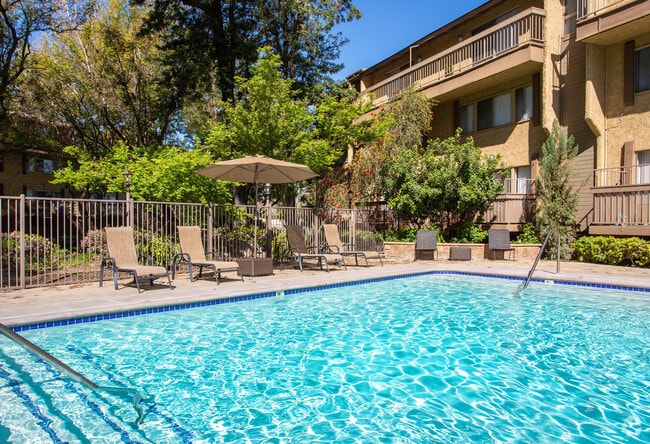 Hidden Springs Apartments, undefined, 5220 Pearblossom Dr, Riverside, CA 92507, Photo:1
