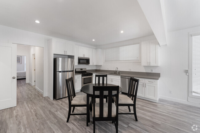 B09--2126-50 S OAK / 867-89 W 23rd, usc, 867 W 23rd St, Los Angeles, CA 90007, USA, Photo:3