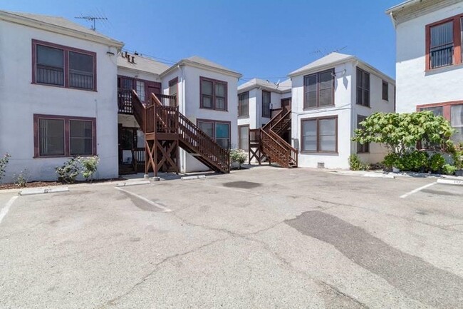 B09--2126-50 S OAK / 867-89 W 23rd, usc, 867 W 23rd St, Los Angeles, CA 90007, USA, Photo:7