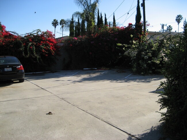 2316 Virginia Ave, undefined, 2316 Virginia Ave, Santa Monica, CA 90404, Photo:2