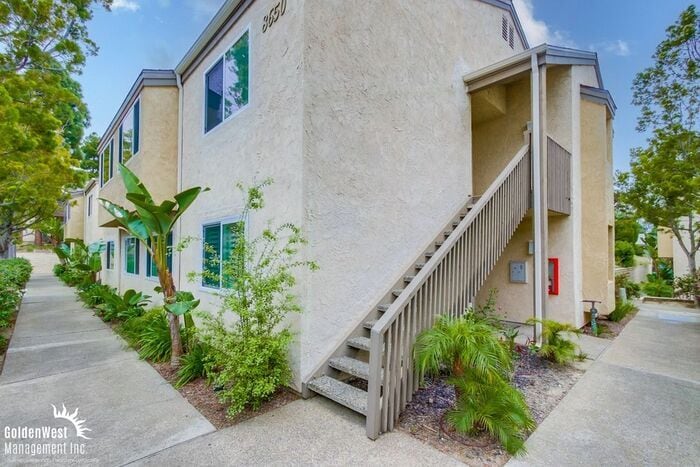  - Student Housing near UCSD