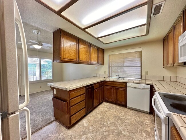 5637 Adobe Falls Rd, undefined, 5637 Adobe Falls Rd, San Diego, CA 92120, Photo:3