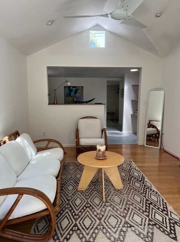 4136 McConnell Blvd, undefined, 4136 McConnell Blvd, Los Angeles, CA 90066, Photo:0
