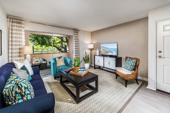 Solazzo Apartment Homes, undefined, 8506 Villa La Jolla Dr, La Jolla, CA 92037, Photo:1