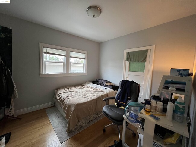 1534 Milvia St, undefined, 1534 Milvia St, Berkeley, CA 94709, Photo:2