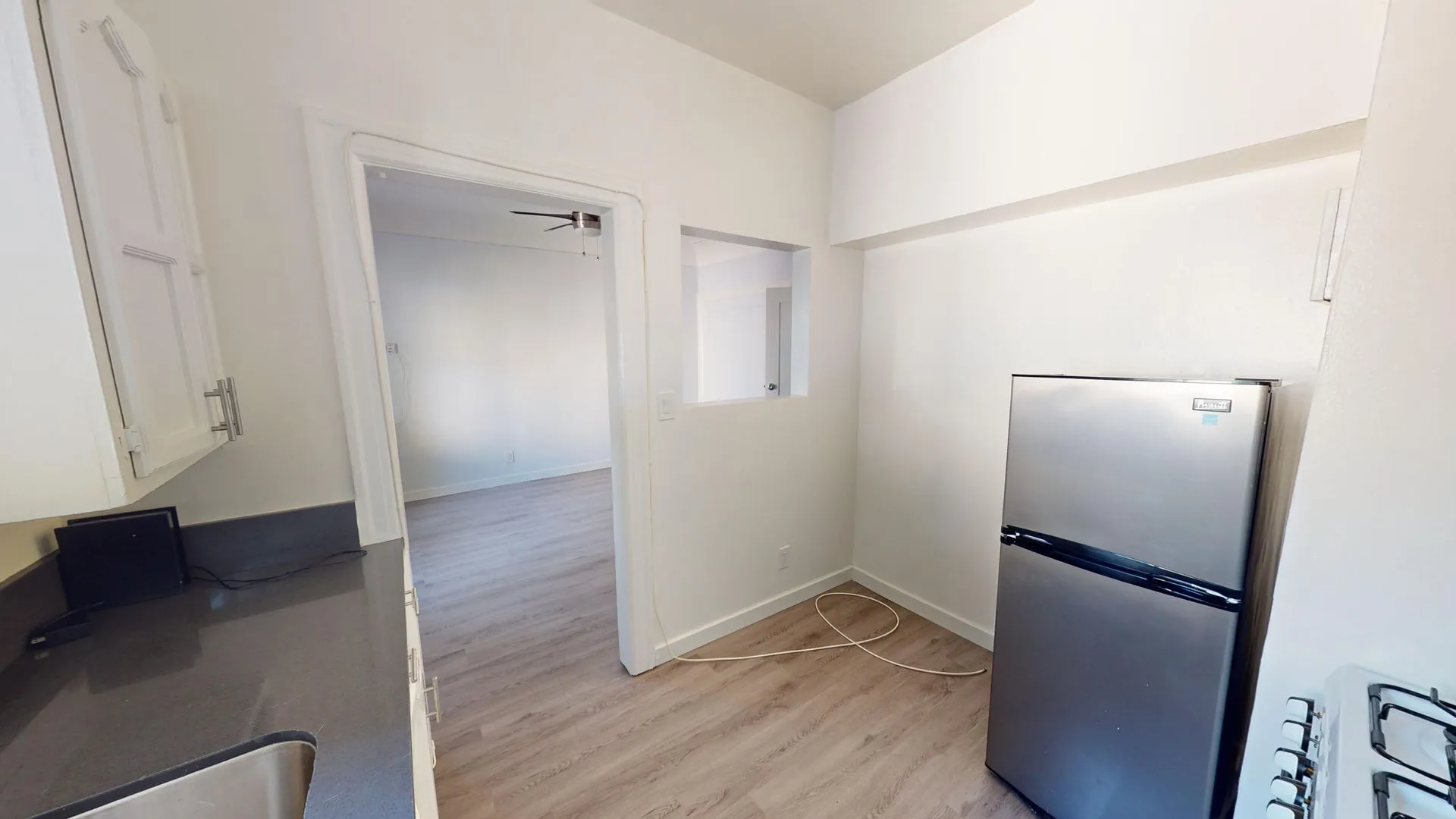 The Kansas, undefined, 4215 S Kansas Ave, Los Angeles, CA 90037, Photo:3