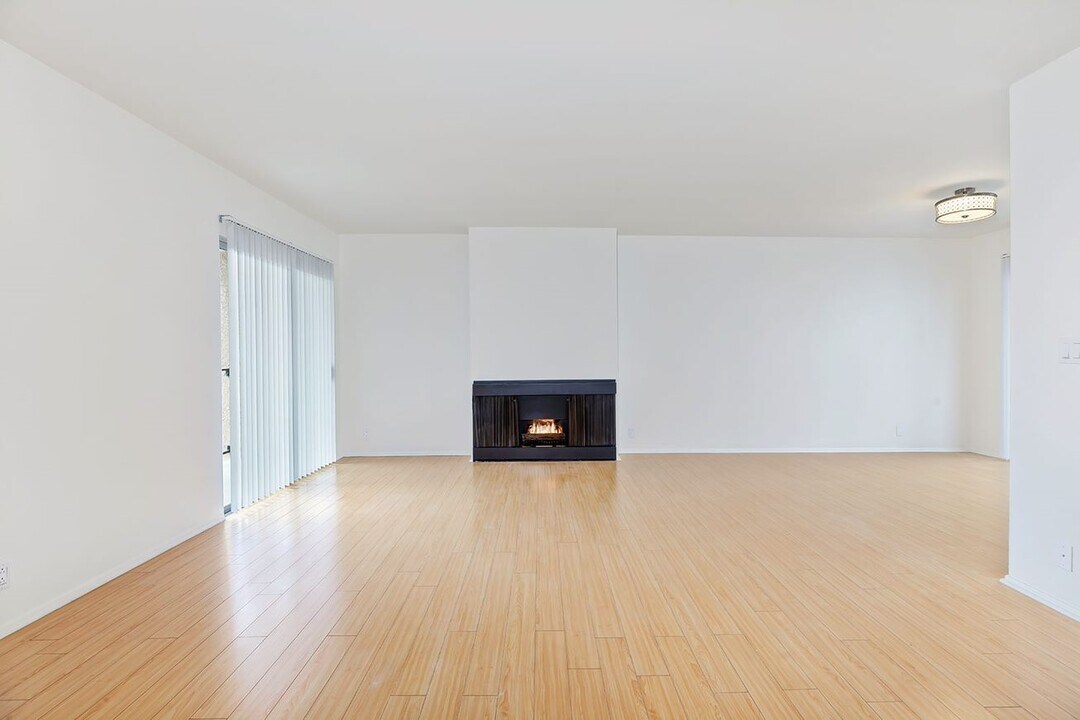 16th Street, smc, 843 16th St, Santa Monica, CA 90403, Photo:2