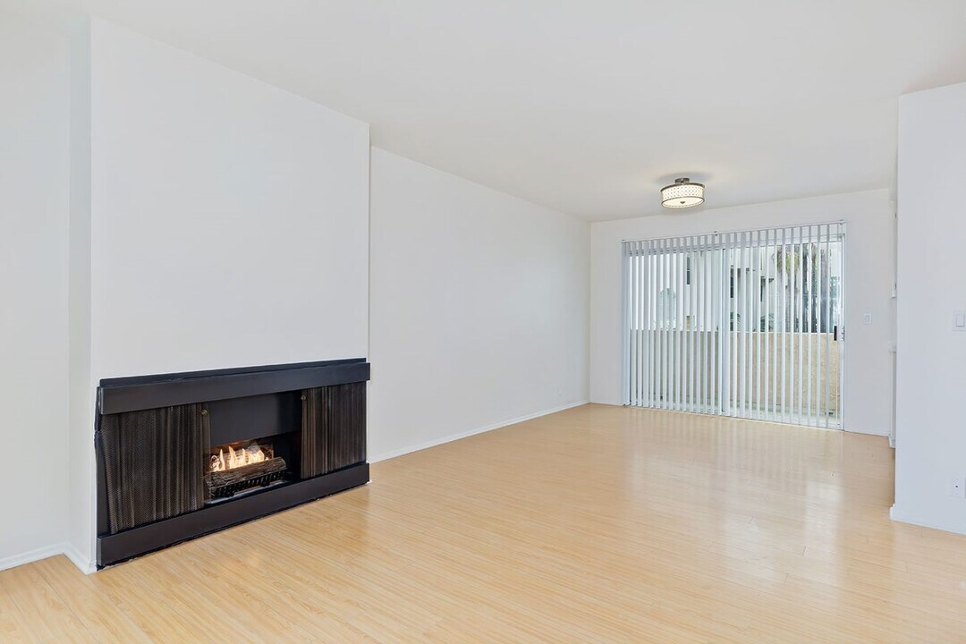 16th Street, smc, 843 16th St, Santa Monica, CA 90403, Photo:3