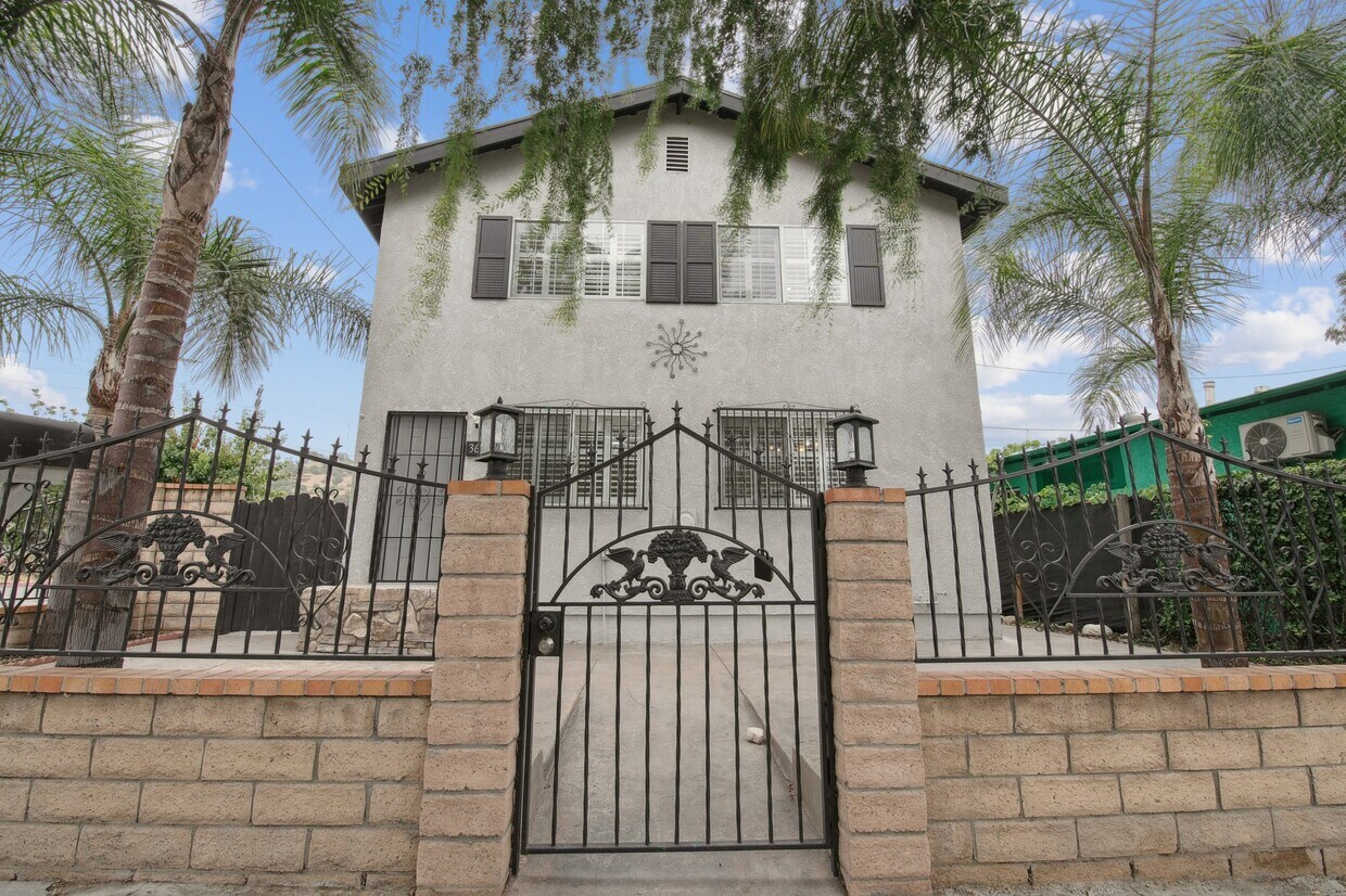 3628 Arroyo Seco Ave, undefined, 3628 Arroyo Seco Ave, Los Angeles, CA 90065, United States, Photo:0