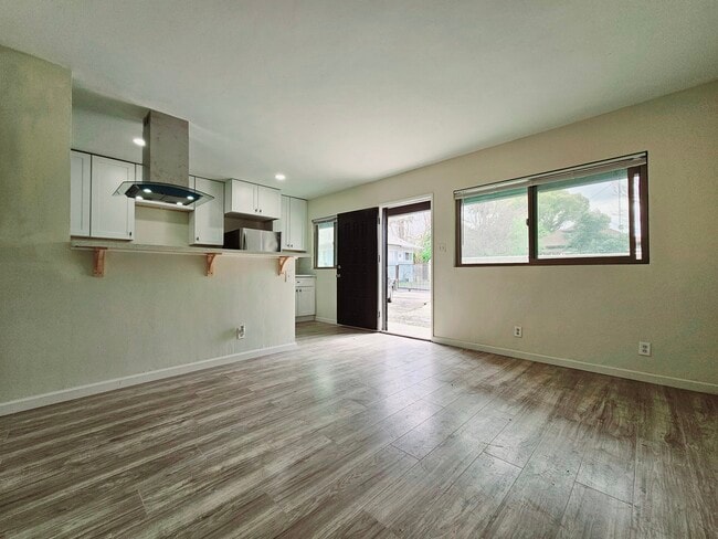 Bahama Palms, undefined, 3643 Brockton Ave, Riverside, CA 92501, Photo:1