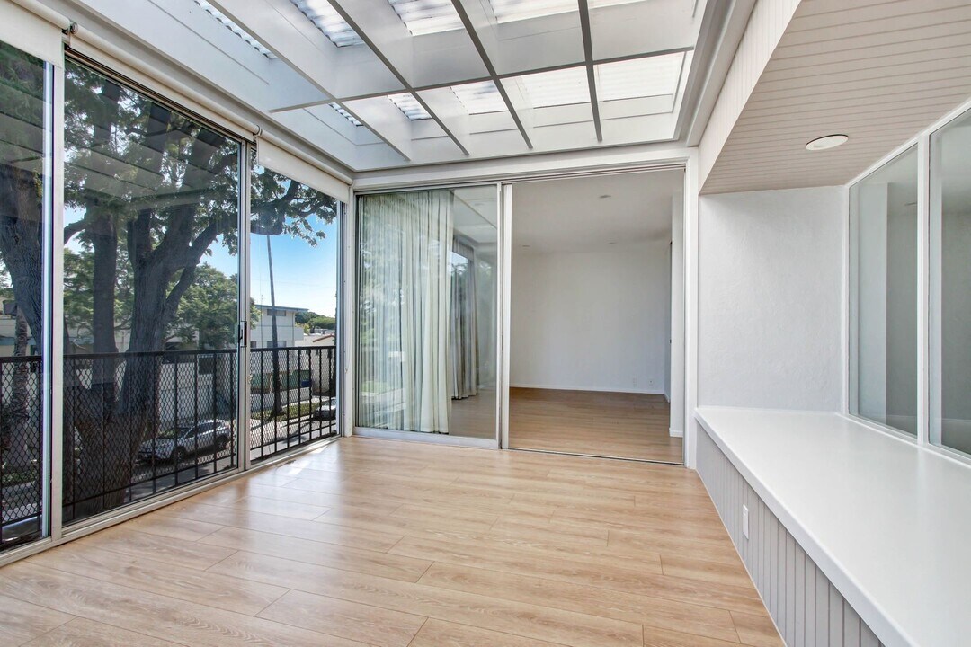 960 21st St Unit F, smc, 960 21st St, Santa Monica, CA 90403, USA, Photo:5