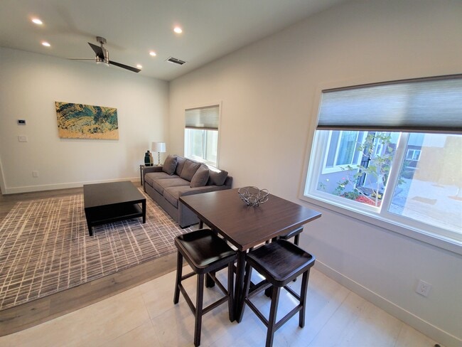 17556 Chase St, csun, 17556 Chase St, Northridge, CA 91325, United States, Photo:1