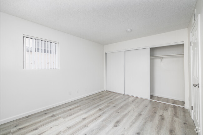 825 S. Hobart Blvd., undefined, 825 S Hobart Blvd, Los Angeles, CA 90005, USA, Photo:5