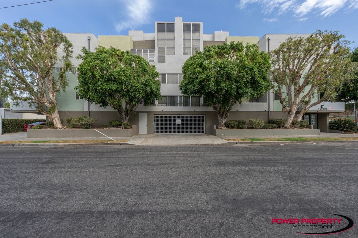 11263 Mississippi Ave, ucla, 11263 Mississippi Ave, Los Angeles, CA 90025