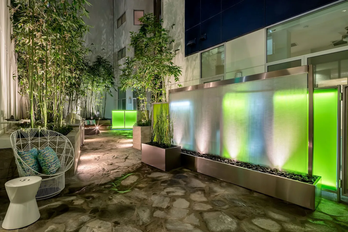 Chelsea Santa Monica, smc, 1318 2nd St, Santa Monica, CA 90401, USA, Photo:2