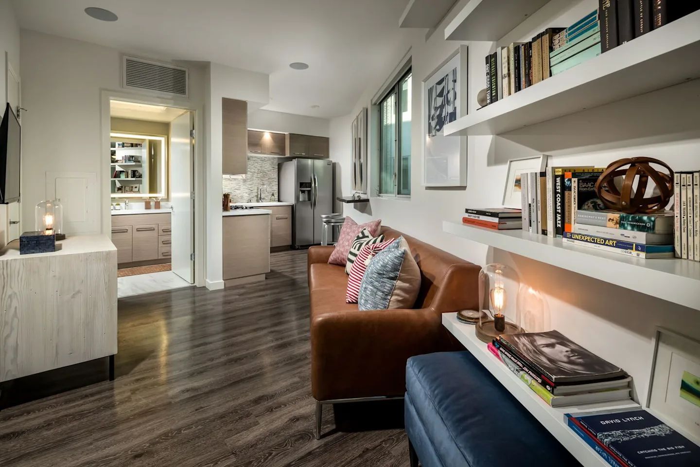 Chelsea Santa Monica, smc, 1318 2nd St, Santa Monica, CA 90401, USA, Photo:16