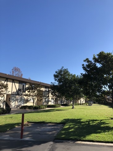Whispering Pines, undefined, 4085-4089 Nobel Dr, San Diego, CA 92122, Photo:4
